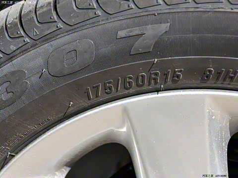 2010�� 1.5L �Զ����ǰ�