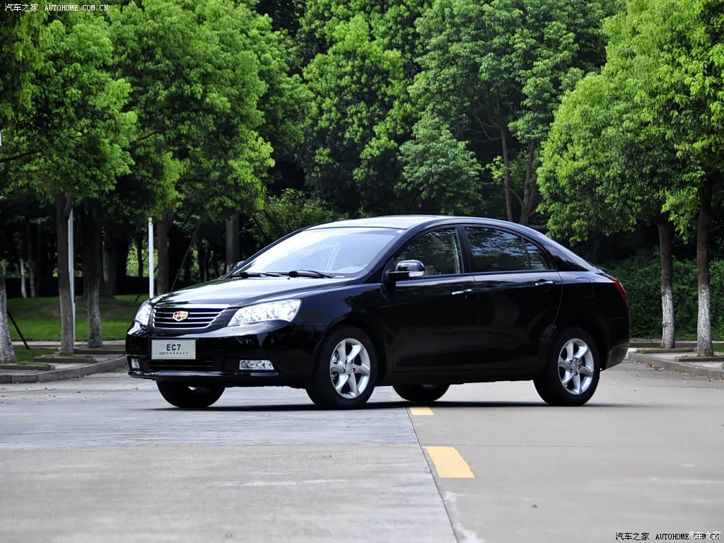 汽车图片 吉利汽车 经典帝豪 2010款 三厢 1.