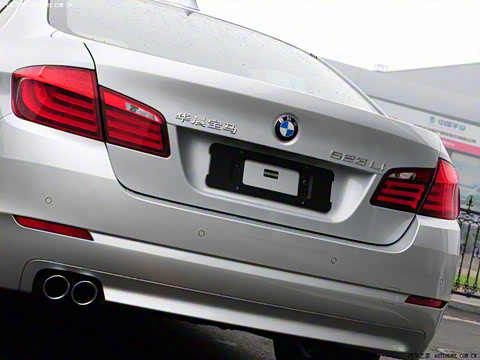 2011�� 523Li ������