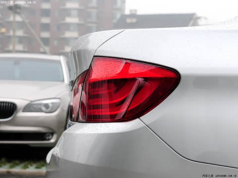 2011�� 523Li ������