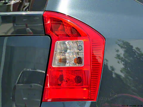 2011�� 2.0L 7���Զ���׼��