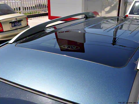 2011�� 2.0L 7���Զ���׼��