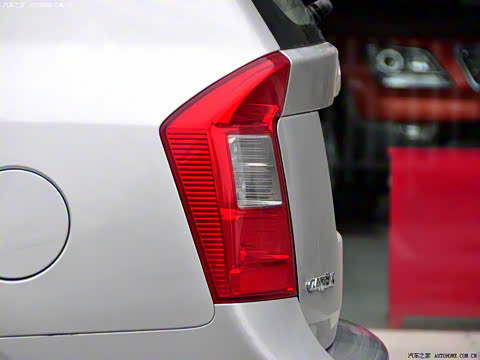 2011�� 2.0L 5���Զ���׼��