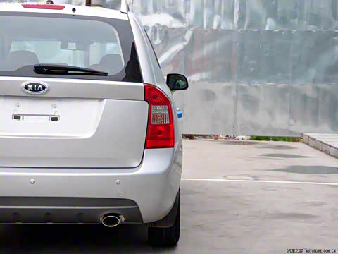 2011�� 2.0L 5���Զ���׼��