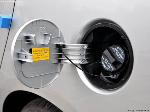 2011�� 2.0L 5���Զ���׼��