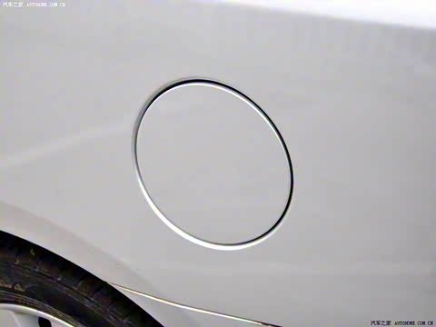 2011�� 2.0L 5���Զ���׼��