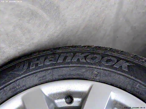 2011�� 2.0L 5���Զ���׼��