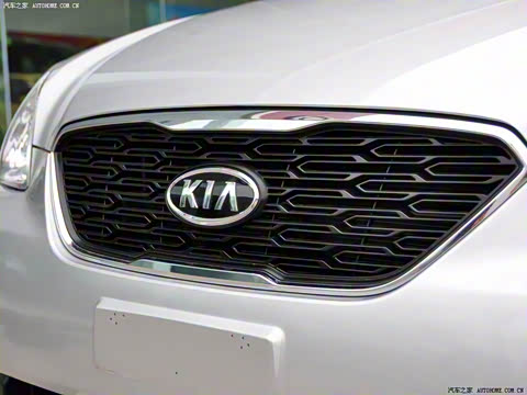 2011�� 2.0L 5���Զ���׼��