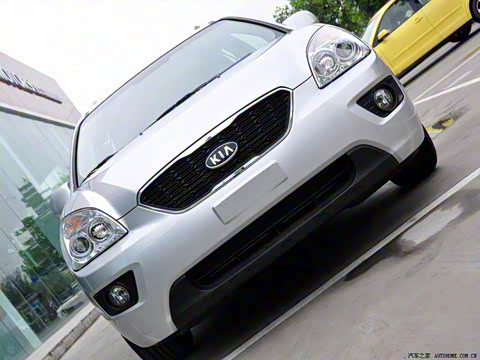 2011�� 2.0L 5���Զ���׼��