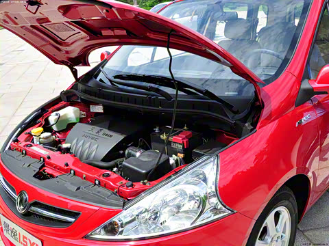 2010�� 1.5L �ֶ������