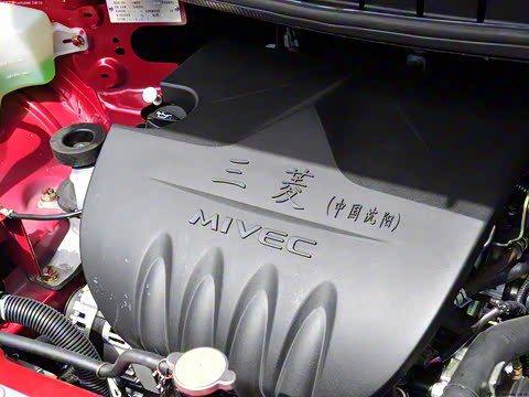 2010�� 1.5L �ֶ������