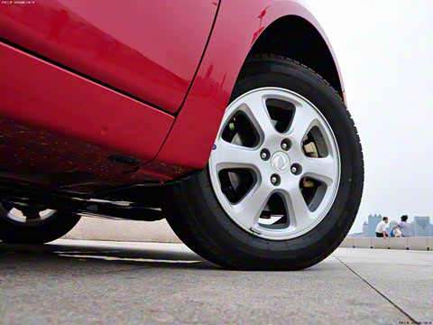 2010�� 1.5L �ֶ������