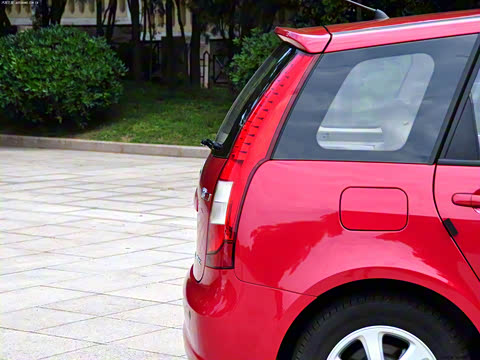 2010�� 1.5L �ֶ������