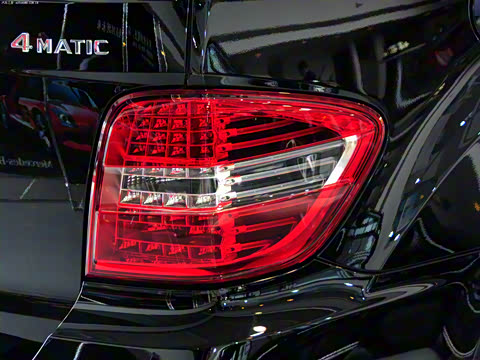 2010�� ML 500 4MATIC�ر��