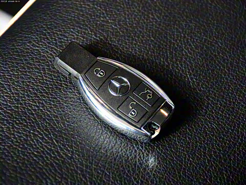 2010�� ML 500 4MATIC�ر��