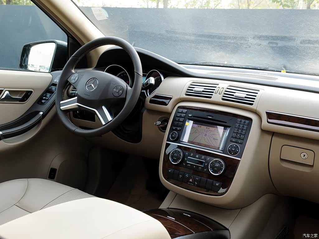 奔驰(进口) 奔驰r级 2010款 r 500 l 4matic