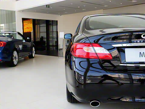 2011�� M25 ������