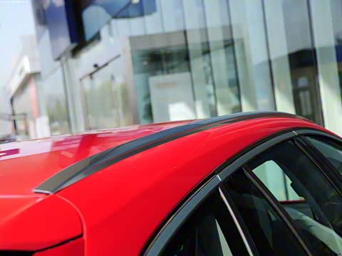 2012�� T6 AWD �˶���