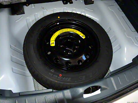 2011�� 1.3L �ֶ��˶���