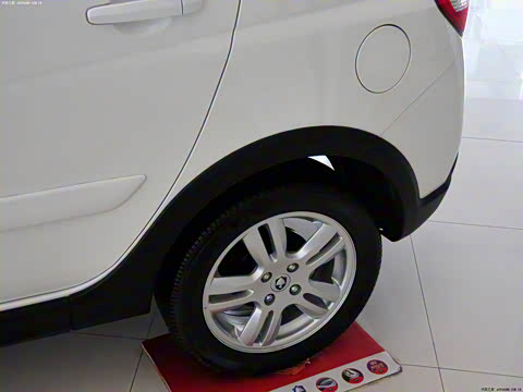 2011�� 1.3L �ֶ��˶���