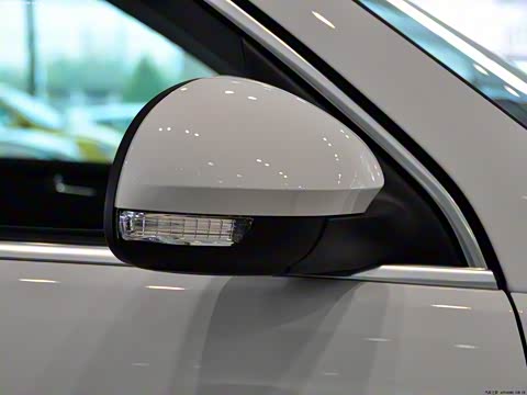 2011�� 2.0TSI R-Line