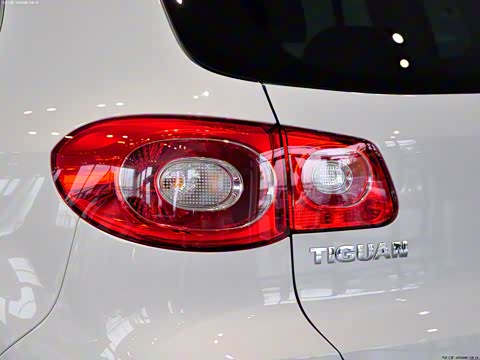 2011�� 2.0TSI R-Line