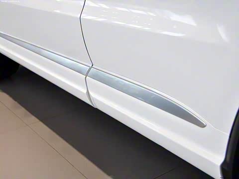 2011�� 2.0TSI R-Line