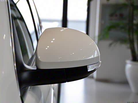 2011�� 2.0TSI R-Line