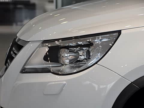 2011�� 2.0TSI R-Line