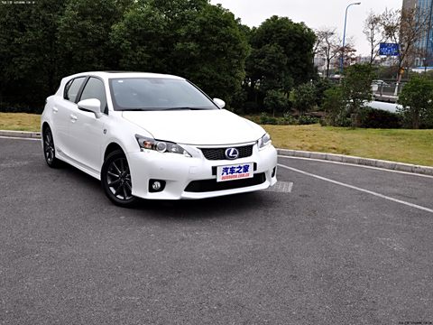 2012 CT200h F-Sport