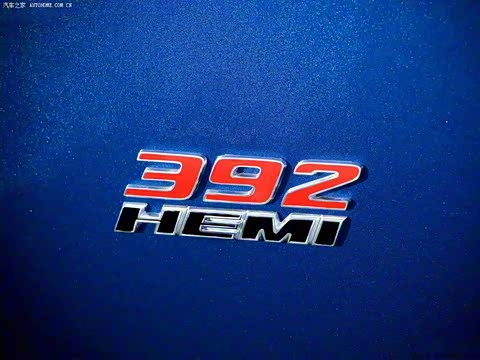 2011�� 6.4L SRT8 392