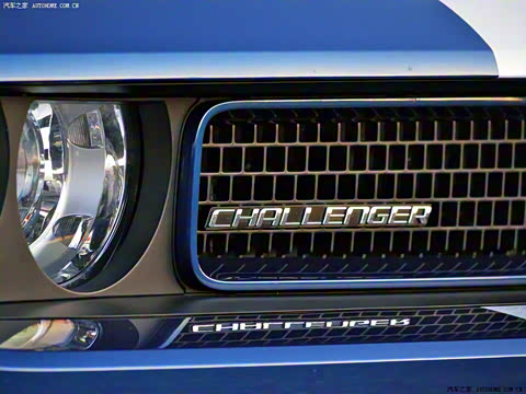 2011�� 6.4L SRT8 392