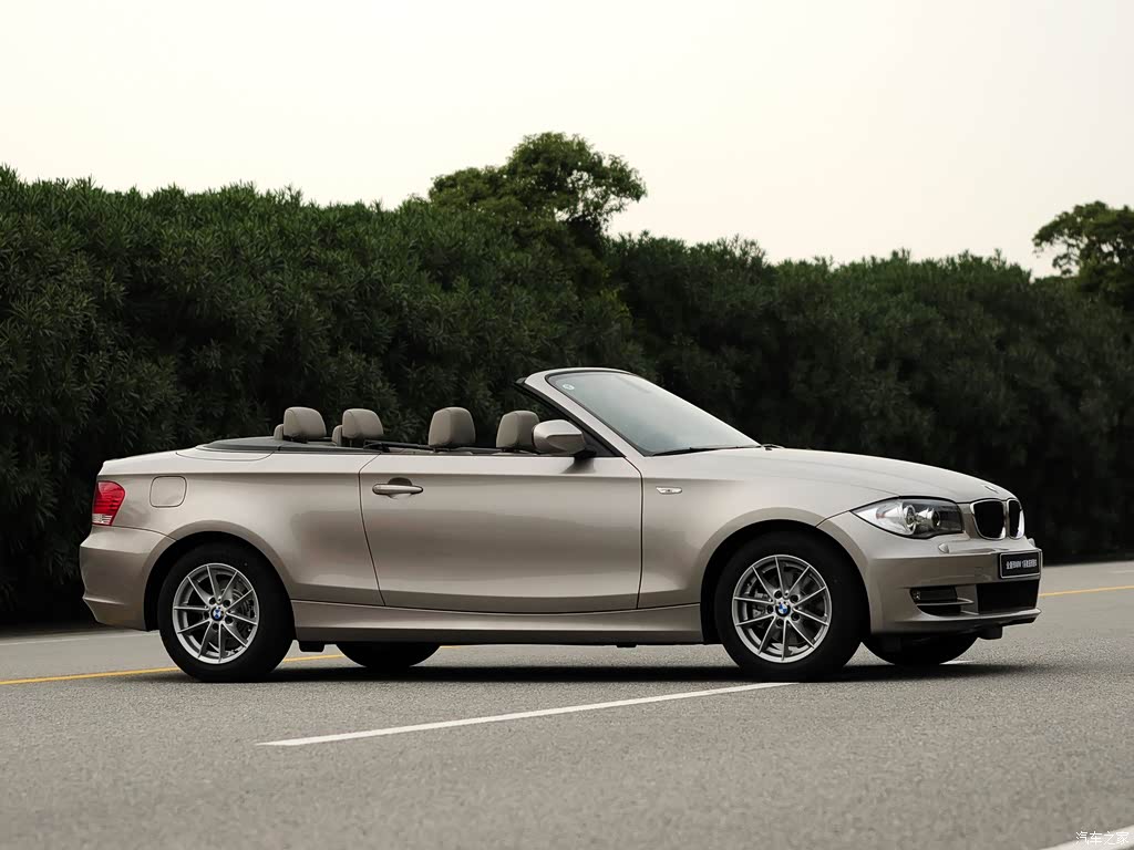 宝马(进口) 宝马1系(进口) 2011款 120i 敞篷轿跑车