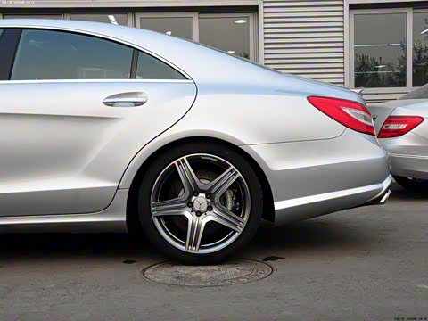 2012�� AMG CLS 63