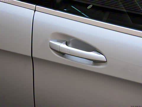 2012�� AMG CLS 63