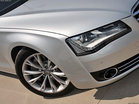 2011 A8L 3.0 TFSI quattro(213kW)