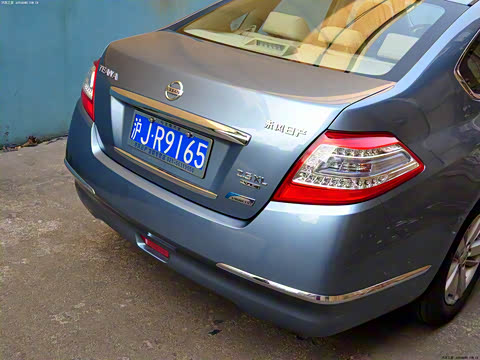 2011�� 2.5L XL-NAVI�����