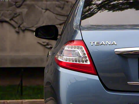 2011�� 2.0L XL���ʰ�