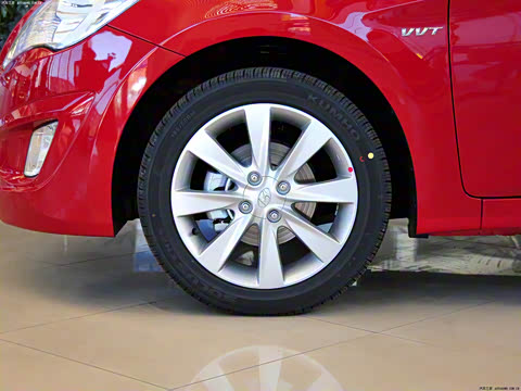 2011�� ���� 1.4L �Զ�������GLS