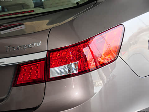 2011�� 2.0L �ֶ���Ӣ��