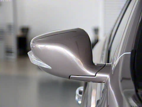 2011�� 2.0L �ֶ���Ӣ��