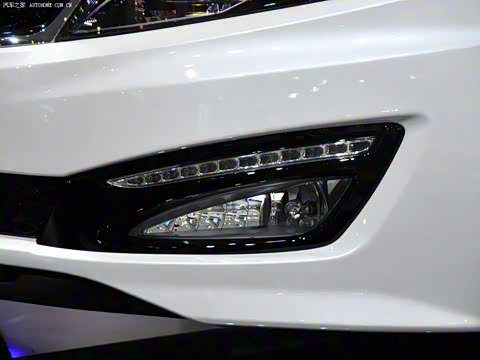 2011�� 2.4L �Զ�Premium