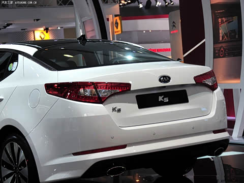 2011�� 2.4L �Զ�Premium