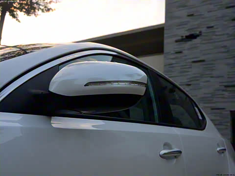 2011�� 2.4L �Զ�Premium