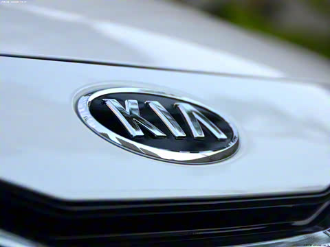 2011�� 2.4L �Զ�Premium