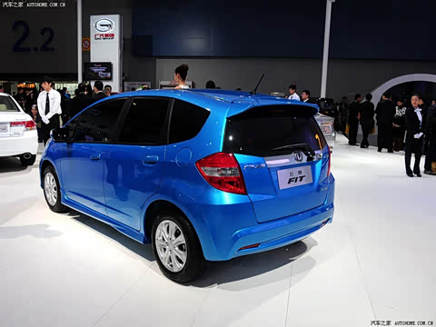 2011�� 1.5L �Զ�ȫ���촰��