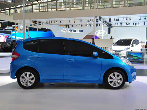 2011�� 1.5L �Զ�ȫ���촰��