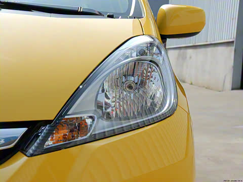 2011�� 1.5L �Զ�������