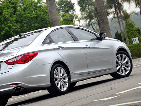 2011�� 2.4L �Զ�������