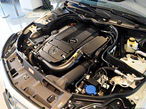 2011�� C 200 �����˶����а�